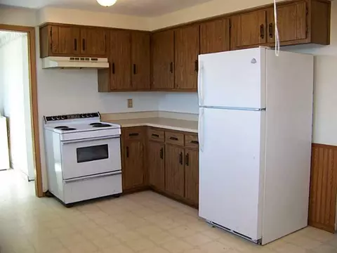 910 South, Celina, OH 45822 photo 3
