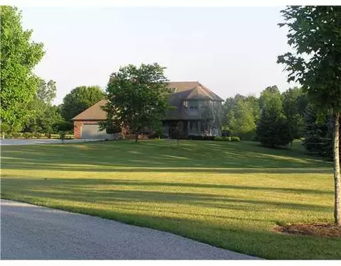 8590 W Klinger Rd, Covington, OH 45318 photo 2