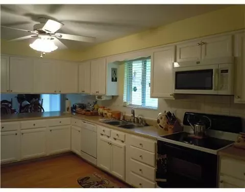 2613 Marinette, Springfield, OH 45503 photo 8