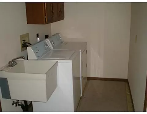 2950 Archer #2950, Springfield, OH 45503 photo 11