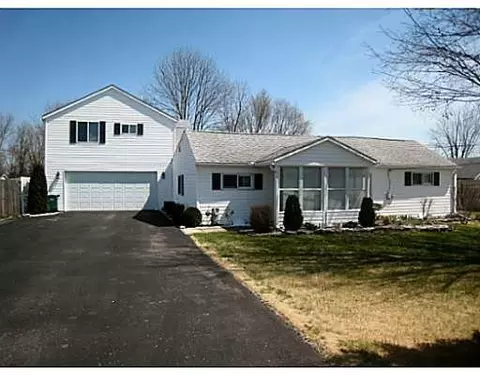 1300 Groop Rd, Springfield, OH 45504 photo 1