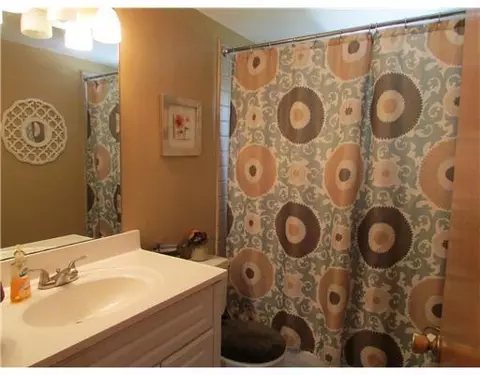 606 W Harding Rd, Springfield, OH 45504 photo 6
