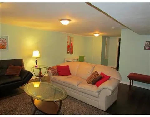606 W Harding Rd, Springfield, OH 45504 photo 10