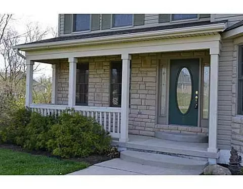 5070 Hearthstone Dr, Springfield, OH 45502 photo 2