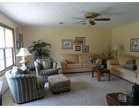 1701 Biscayne, Springfield, OH 45503 photo 12