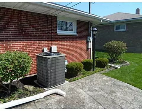 1701 Biscayne, Springfield, OH 45503 photo 7