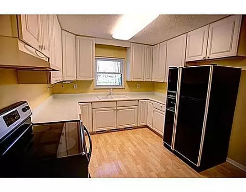 4433 S Tecumseh, Springfield, OH 45502 photo 8