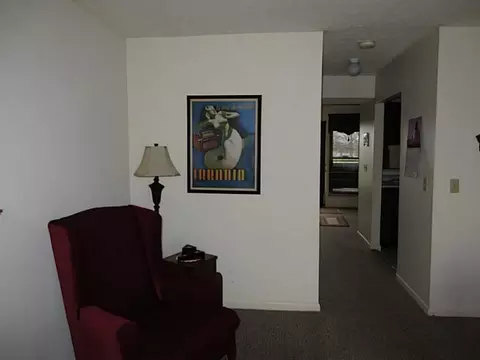 615 Villa #G, Springfield, OH 45503 photo 11