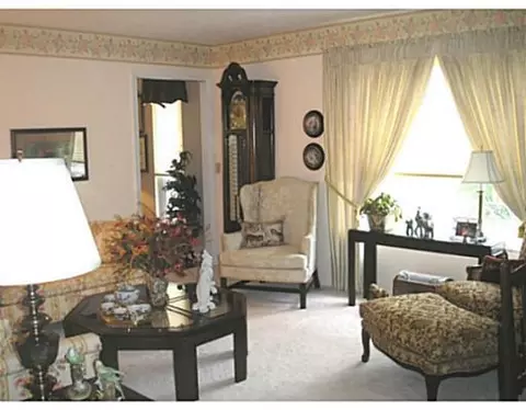 925 Santa Monica, Springfield, OH 45503 photo 5