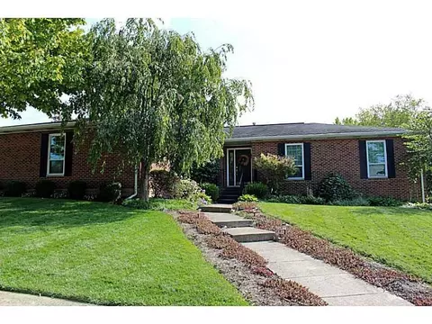 925 Santa Monica, Springfield, OH 45503 photo 2
