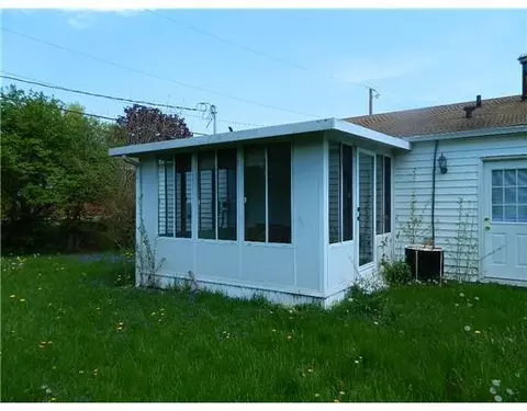 1951 Amanda St, Springfield, OH 45506 photo 3