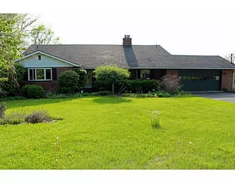 2455 W Possum Rd, Springfield, OH 45506 photo 1