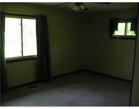 8051 Springfield Jamestown Rd, Springfield, OH 45502 photo 6