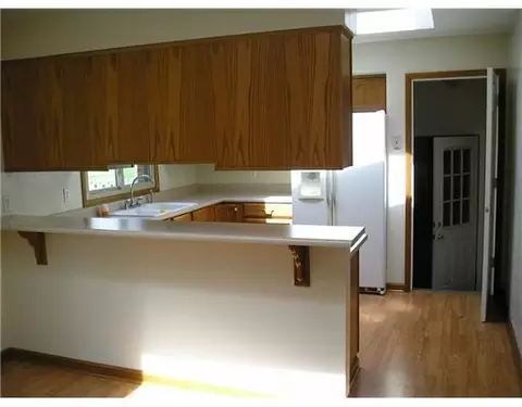 8051 Springfield Jamestown Rd, Springfield, OH 45502 photo 4
