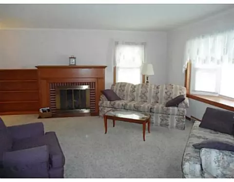 780 Johnston, Sidney, OH 45365 photo 4