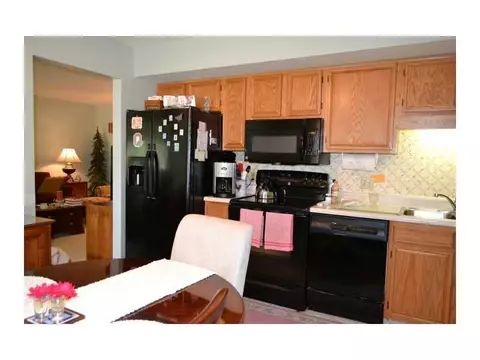 708 Grandview Dr N #..., Springfield, OH 45503 photo 9
