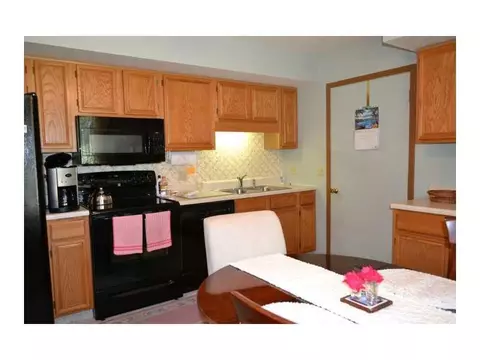 708 Grandview Dr N #..., Springfield, OH 45503 photo 8