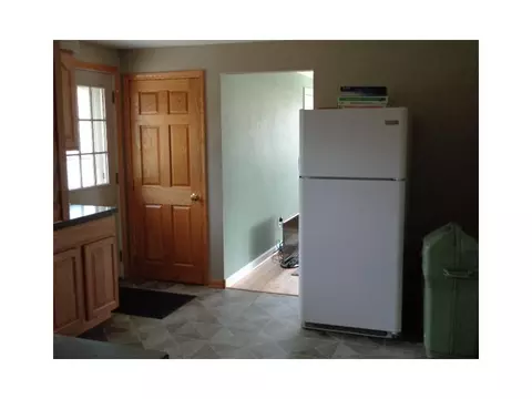 1032 Robin Rd, Springfield, OH 45503 photo 5