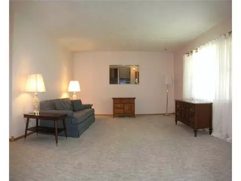 3232 Rhea Ln, Springfield, OH 45502 photo 9