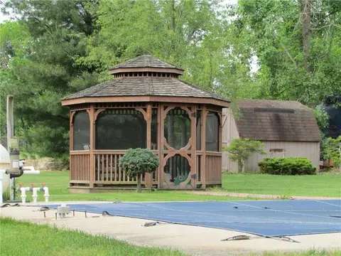 3363 Rocky Pt, Springfield, OH 45502 photo 14