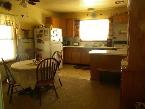 5200 Greenwich, Springfield, OH 45504 photo 3