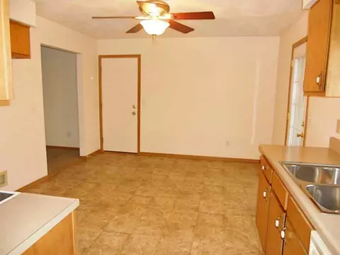 1706 Mockingbird Ln, Celina, OH 45822 photo 6