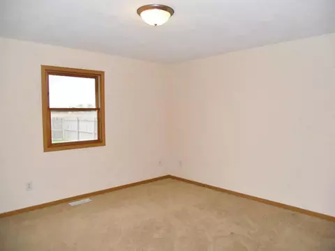 1706 Mockingbird Ln, Celina, OH 45822 photo 9
