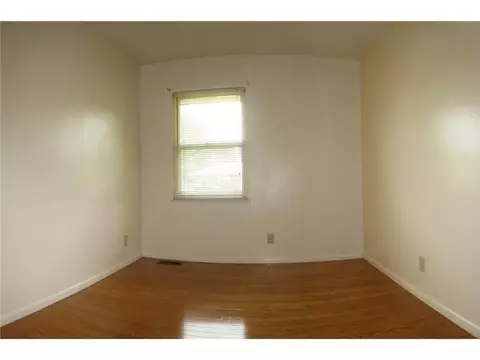 643 W John St, Springfield, OH 45506 photo 9