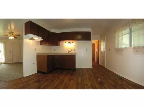 643 W John St, Springfield, OH 45506 photo 4