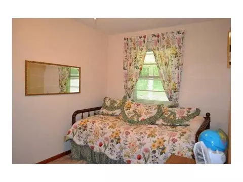1140 White Oak Dr, Springfield, OH 45504 photo 15
