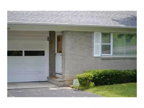 1140 White Oak Dr, Springfield, OH 45504 photo 2