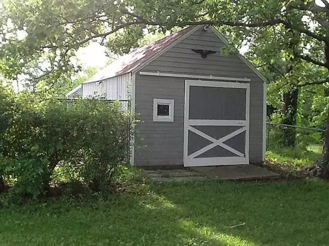 2515 Troy Rd, Springfield, OH 45504 photo 24