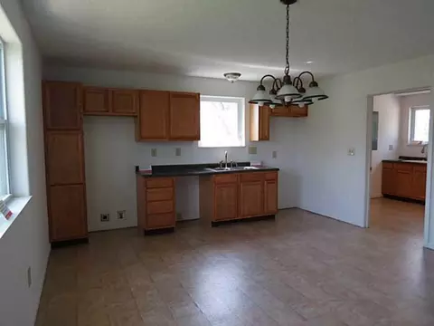 2515 Troy Rd, Springfield, OH 45504 photo 5