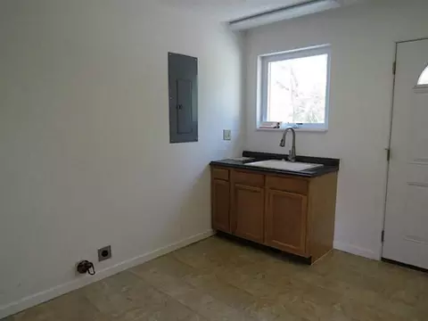 2515 Troy Rd, Springfield, OH 45504 photo 8