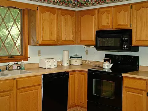 2801 Wildflower Dr, Springfield, OH 45504 photo 9