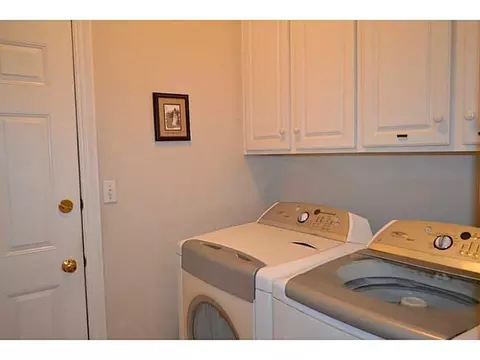 2415 Greystone Ln, Springfield, OH 45503 photo 18