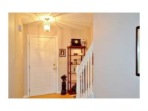 1841 Golfview Dr #..., Springfield, OH 45502 photo 3