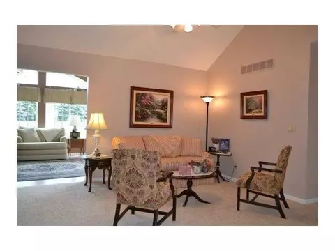 1841 Golfview Dr #..., Springfield, OH 45502 photo 6