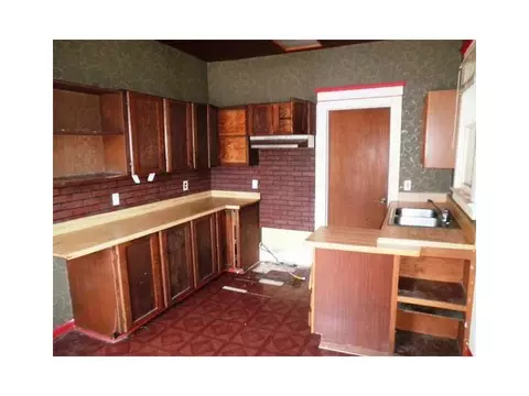 2279 Columbus, Springfield, OH 45503 photo 6