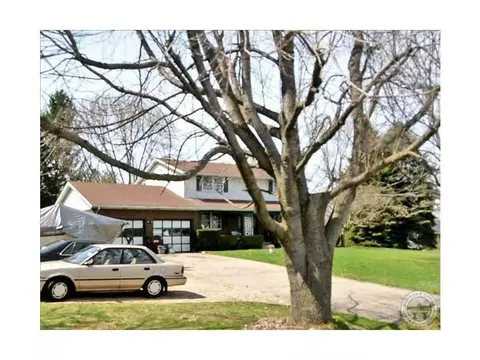 4965 Willowdale, Springfield, OH 45502 photo 1