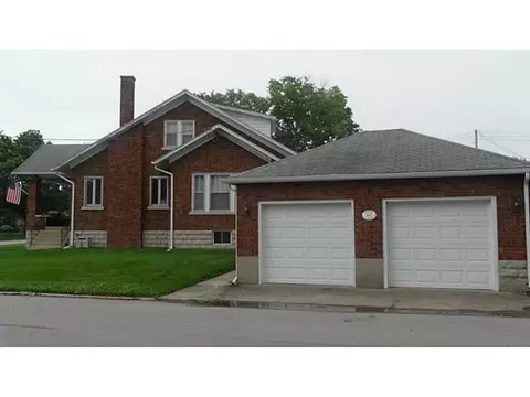 401 E Broadway, Covington, OH 45318 photo 2