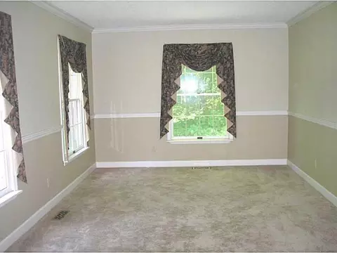 485 Willow Rd, Springfield, OH 45502 photo 6