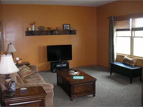 4676 Mills, Springfield, OH 45502 photo 9