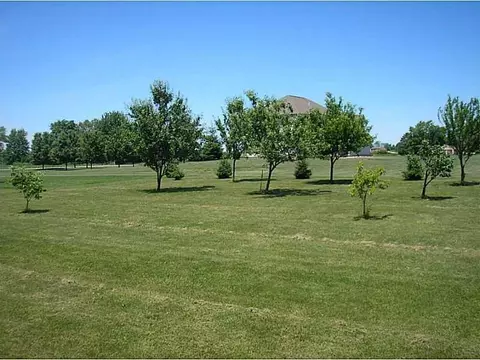 4676 Mills, Springfield, OH 45502 photo 20