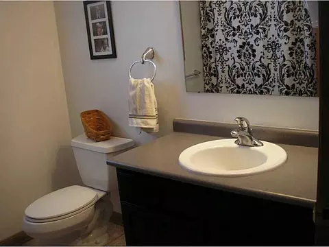 4676 Mills, Springfield, OH 45502 photo 12