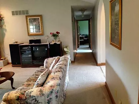 730 Falkirk, Springfield, OH 45502 photo 8