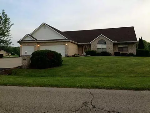 730 Falkirk, Springfield, OH 45502 photo 1