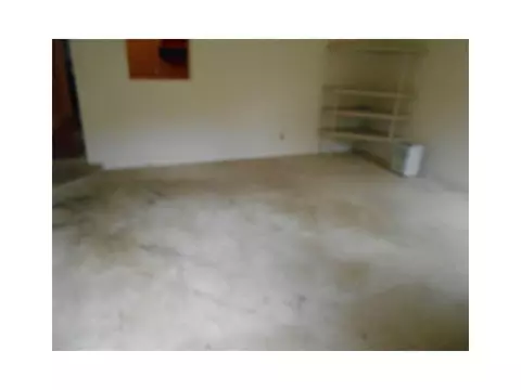 3239 E High, Springfield, OH 45505 photo 5