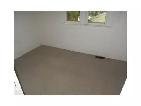 3239 E High, Springfield, OH 45505 photo 9