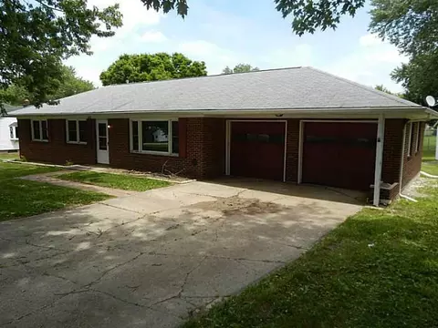 1672 Uplands, Springfield, OH 45506 photo 1